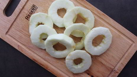 жареные яблочные кольца