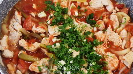 азу из индейки на сковороде