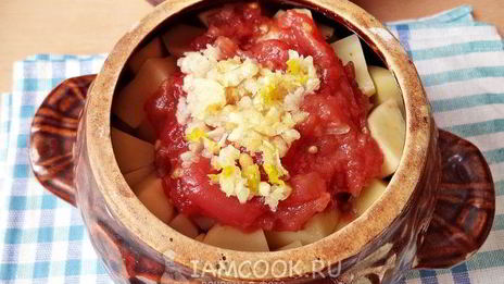 азу по-татарски в горшочках