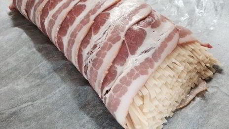 беконно-макаронный рулет