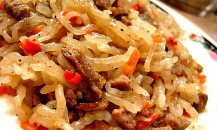 Рецепт чапче — крахмальной лапши с овощами и говядиной