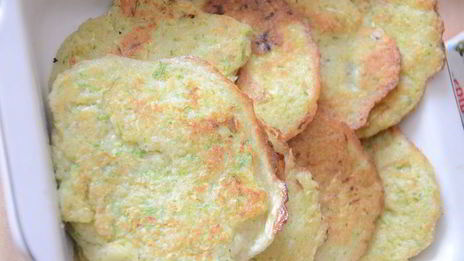 ароматные картофельно-кабачковые драники, запеченные с подберезовиками