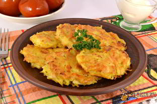 Драники из картофеля и тыквы с курицей