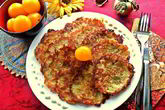 Драники из картофеля, кабачка и яблока