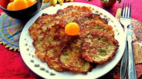 драники из картофеля, кабачка и яблока