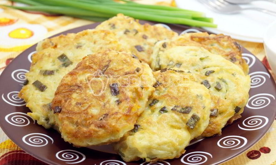 Рецепт драников картофельных с зеленым луком