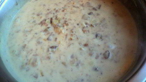 драники с грибным соусом