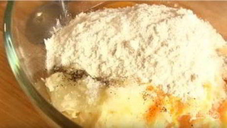 драники с начинкой из творога