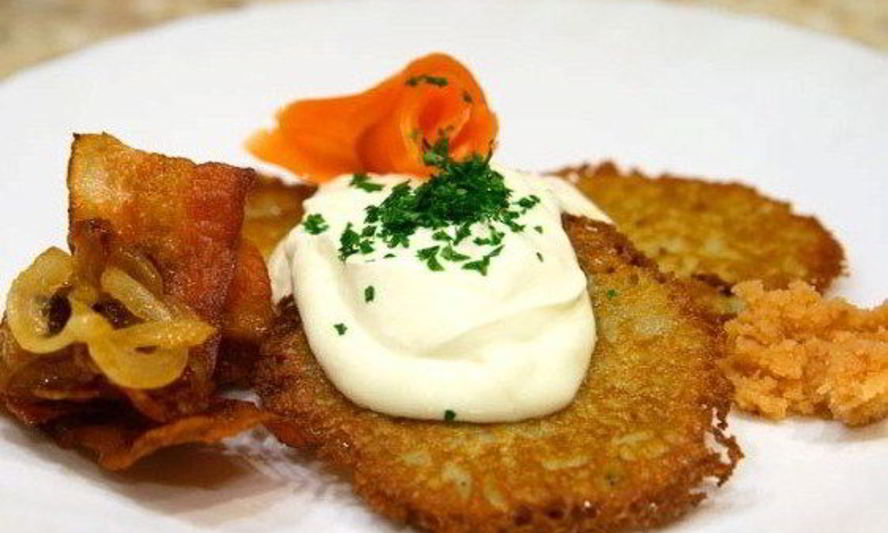 Рецепт драников с сыром и чесноком