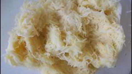 картофельные драники с мясом под грибным соусом