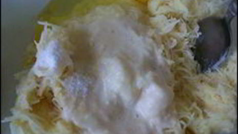 картофельные драники с мясом под грибным соусом