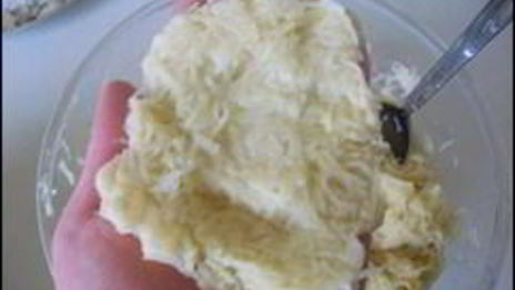 картофельные драники с мясом под грибным соусом