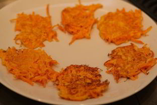 Морковные драники