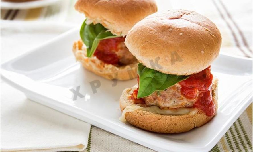 Рецепт булочек с фрикадельками из индейки в духовке