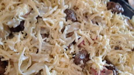 фестонате с фрикадельками в сливках и под сыром