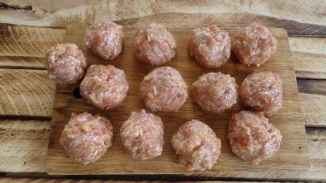 фрикадельки ежики с овощами