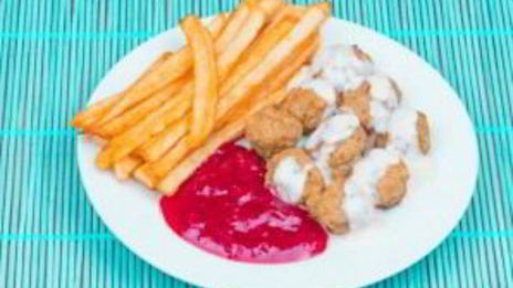 фрикадельки икеа с брусничным соусом