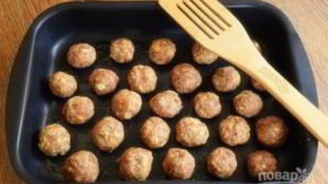 фрикадельки под томатно-сырным соусом