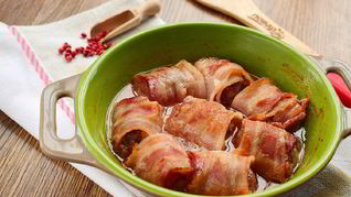 Фрикадельки с беконом в сливочно-томатном соусе