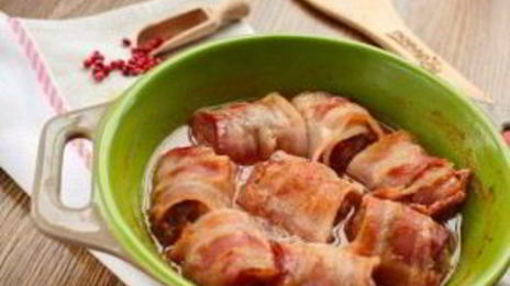 фрикадельки с беконом в сливочно-томатном соусе