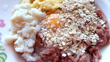 фрикадельки с гречкой