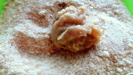 фрикадельки с гречкой