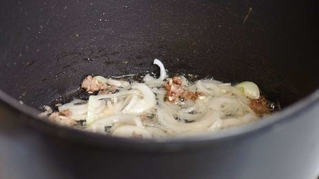 фрикадельки с подливкой