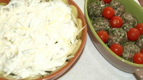 фрикадельки в картофельных сотах