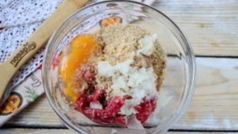 фрикадельки в кисло-сладком соусе