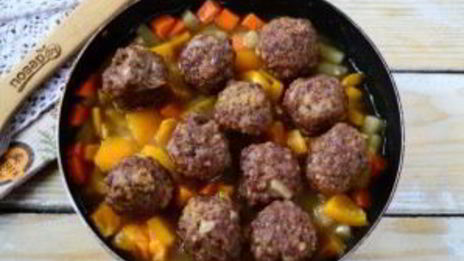 фрикадельки в кисло-сладком соусе