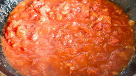 фрикадельки в марокканском стиле в томатном соусе