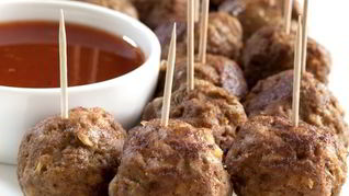 Фрикадельки в соусе чили