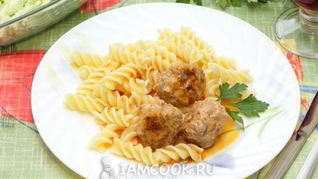 Фрикадельки в томатно-сметанном соусе