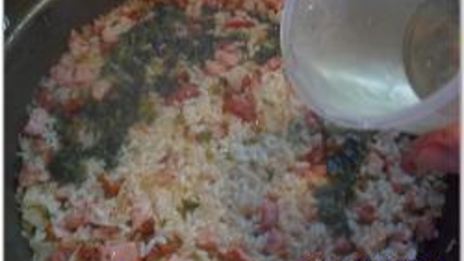 фрикадельки в томатном соусе с пикантным рисом