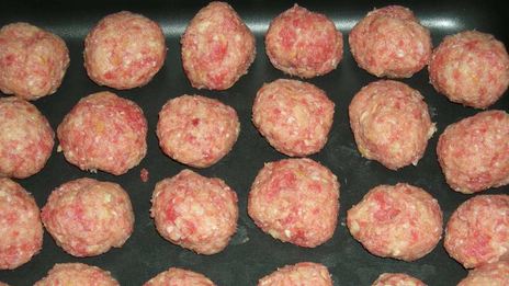 фрикадельки в томатном соусе