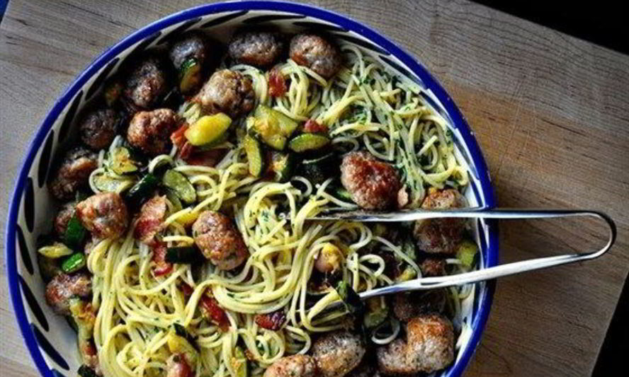 Рецепт карбонары с цукини и фрикадельками