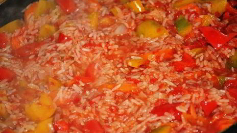 котлетки-фрикадельки с рисом и овощами