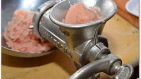 куриные фрикадельки в томатном соусе