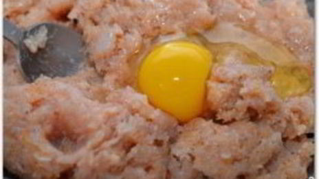 куриные фрикадельки в томатном соусе