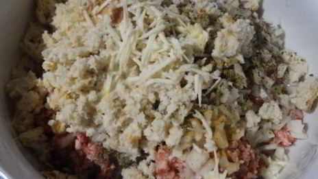 мясные фрикадельки с хреном тушёные в майонезе из фасоли