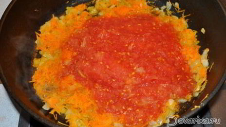 рыбные фрикадельки в овощном соусе