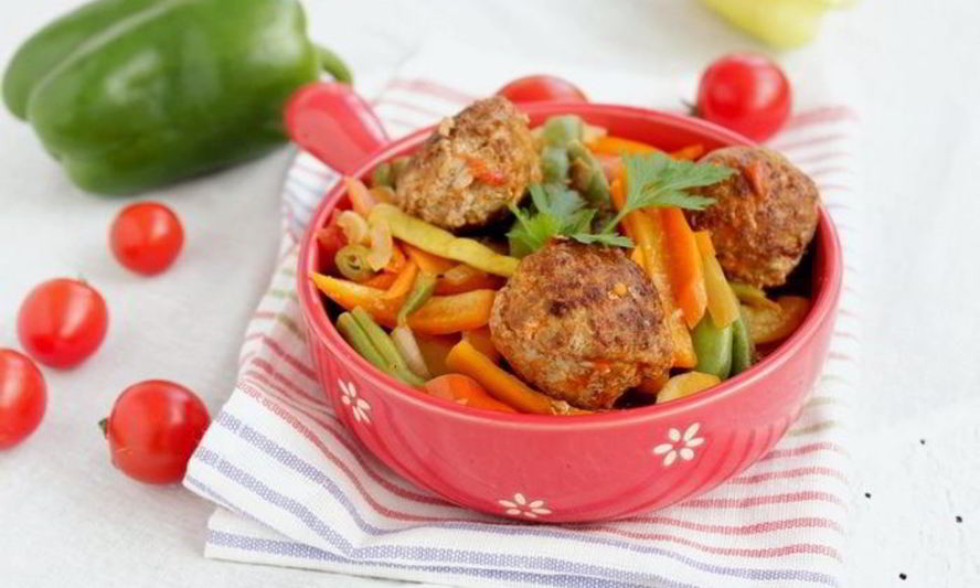 Рецепт соте со стручковой фасолью и фрикадельками
