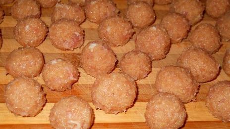 спагетти с фрикадельками леди и бродяга