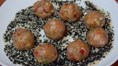 закусочные куриные фрикадельки в кунжуте