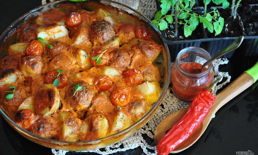 Рецепт запеченного картофеля с фрикадельками