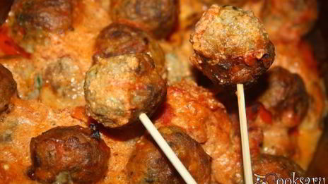 запеченные фрикадельки для дружной компании