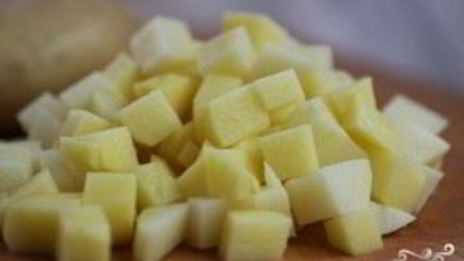 картофель с копчеными ребрышками