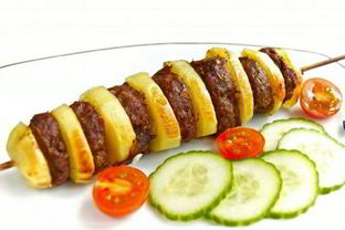 Картофель с мясом на шпажках