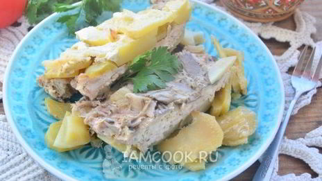 картошка с фаршем и грибами в духовке