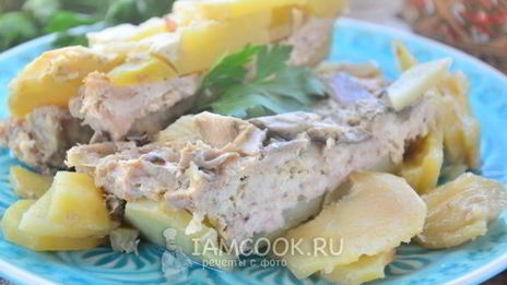картошка с фаршем и грибами в духовке